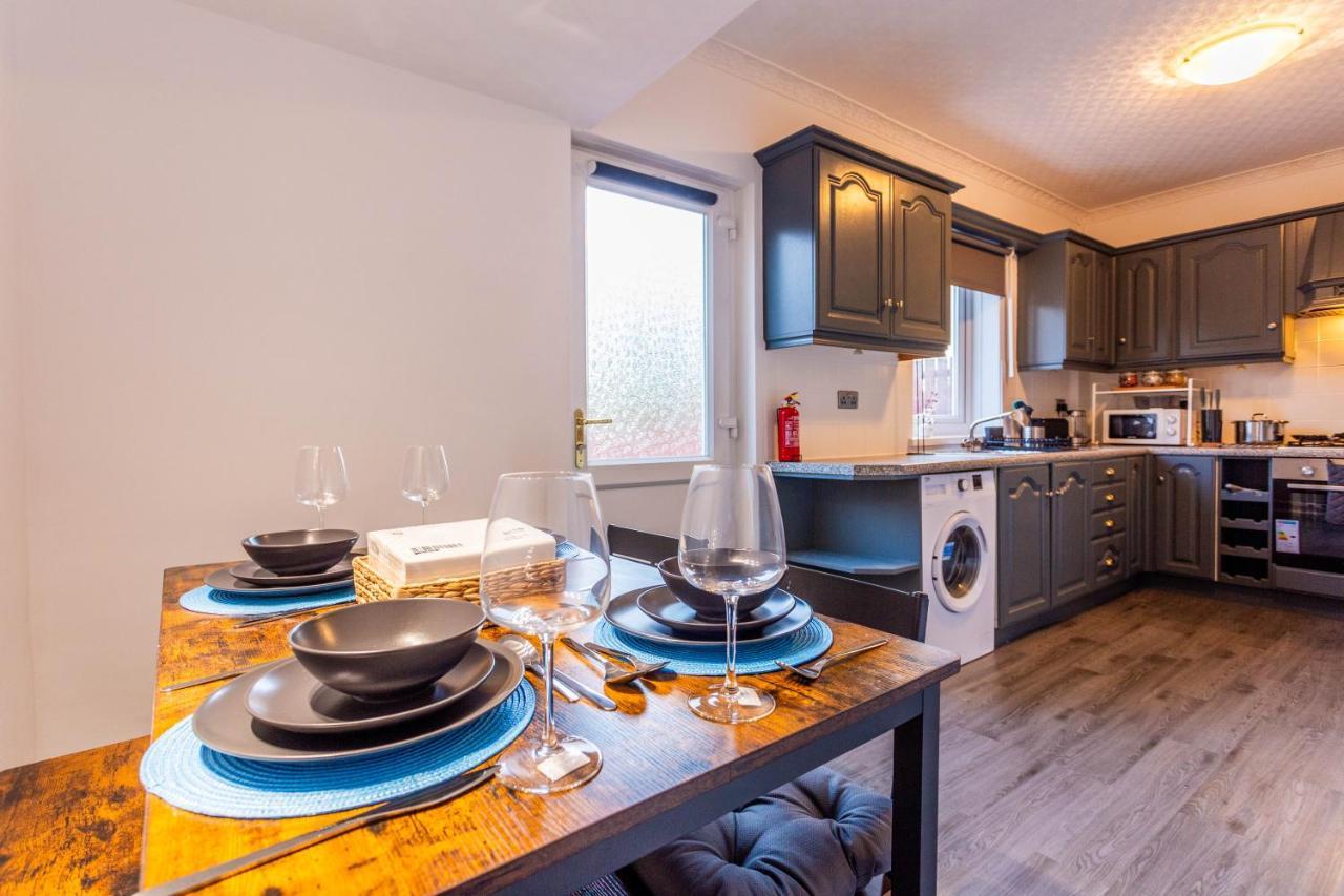 Апартаменты Millway House Newcastle Gateshead With Free Parking Экстерьер фото