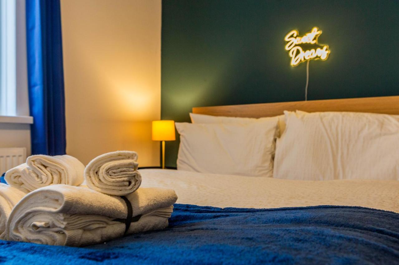 Апартаменты Millway House Newcastle Gateshead With Free Parking Экстерьер фото